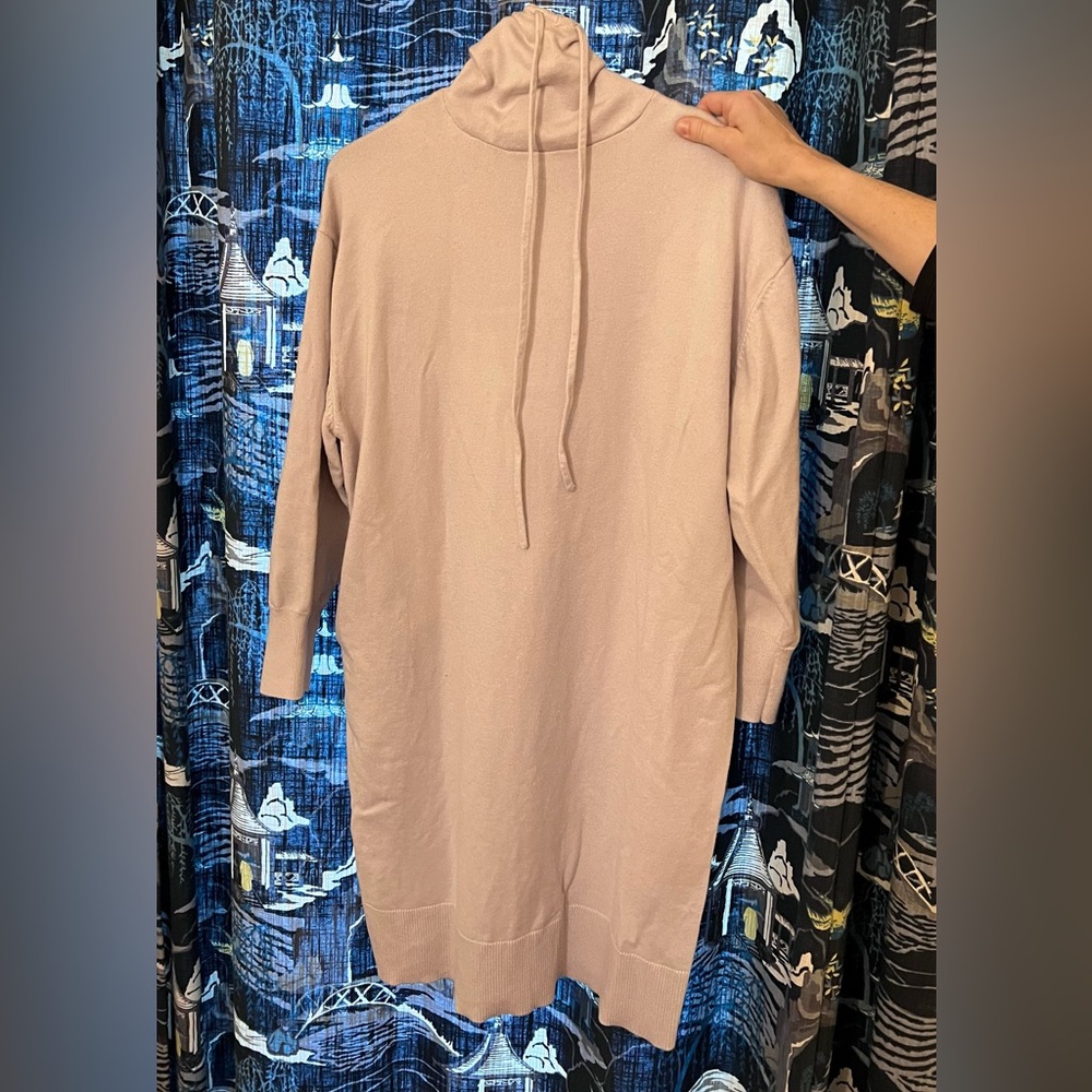 ZARA Knit hooded midi sweater dress with pockets